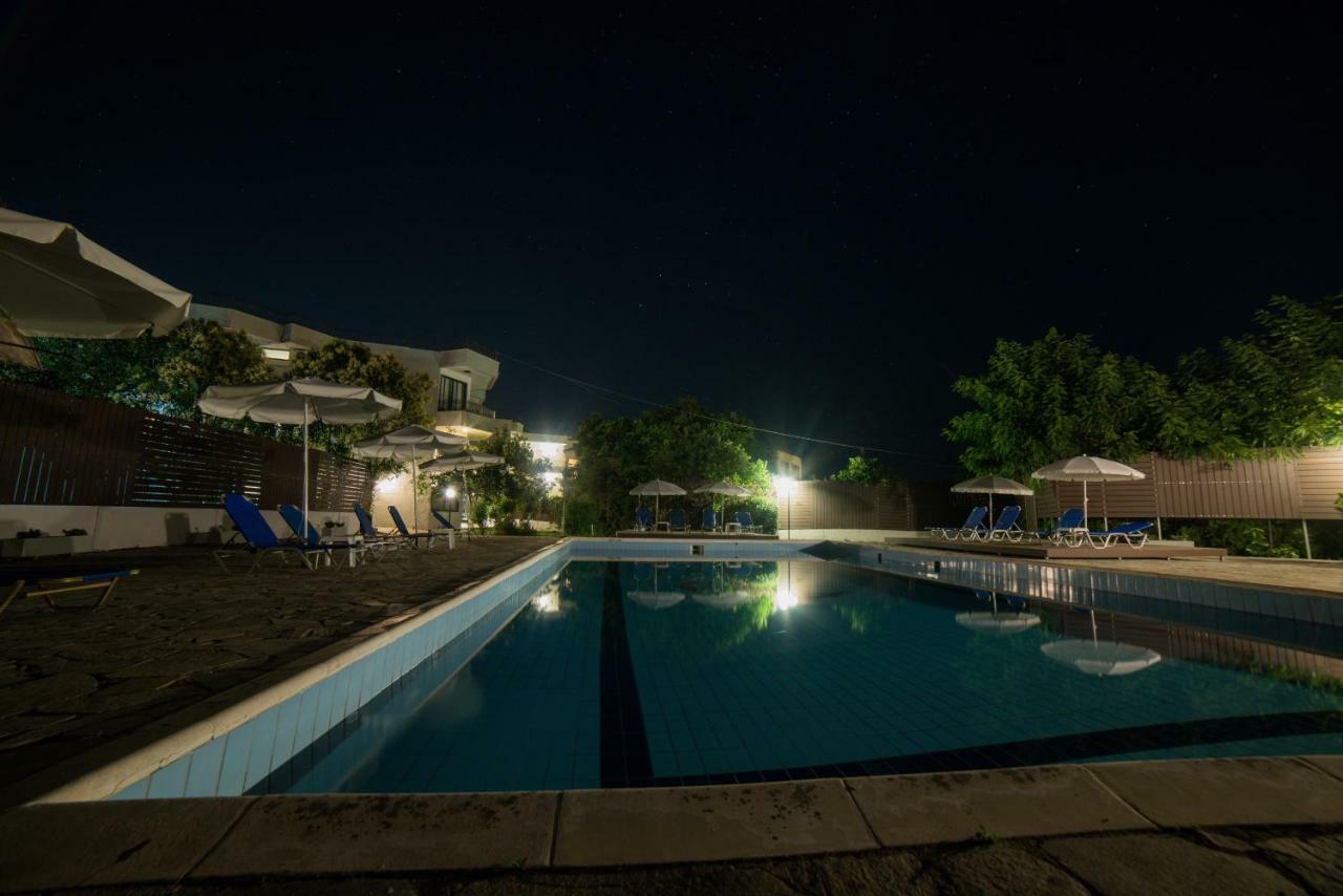 Hotel Alkionis モライティカ エクステリア 写真